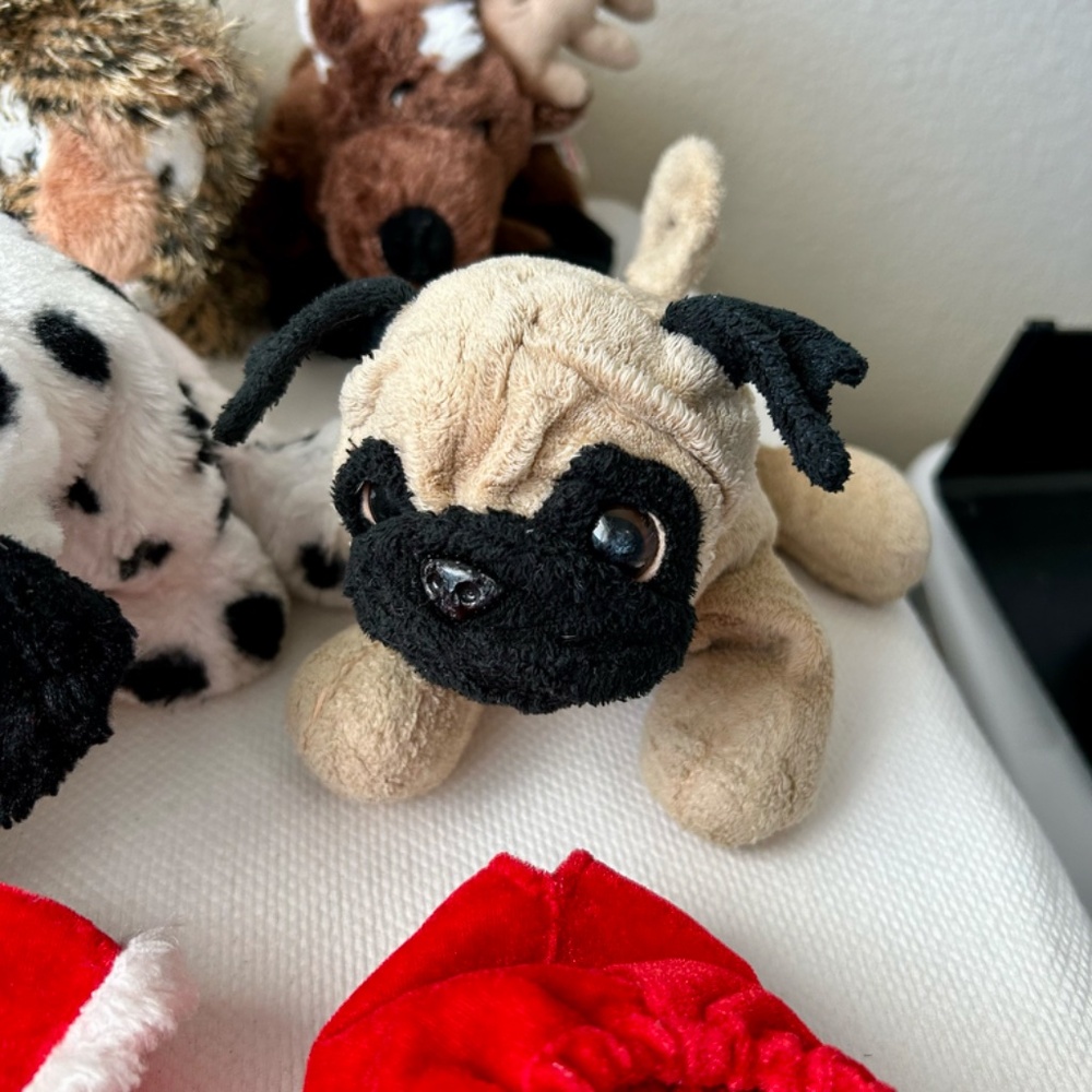 Webkinz - Set of 7 and 1 Santa Outfit - Koala Tiger Reindeer Frog Pug Dalmatian - Picture 4 of 12